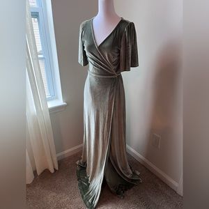 Baltic Born small mint green velvet dress